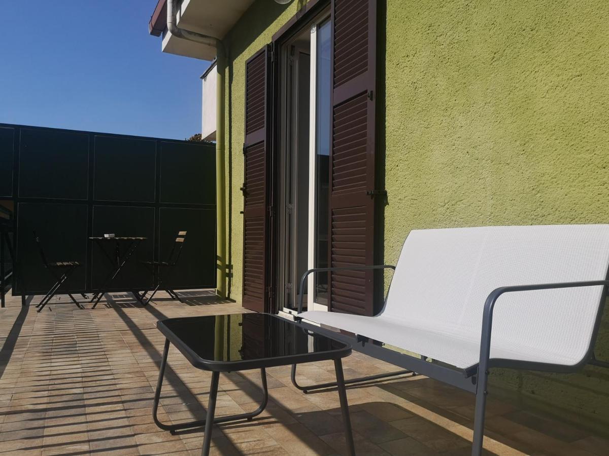 Casadei24 Leilighet Guidonia Eksteriør bilde