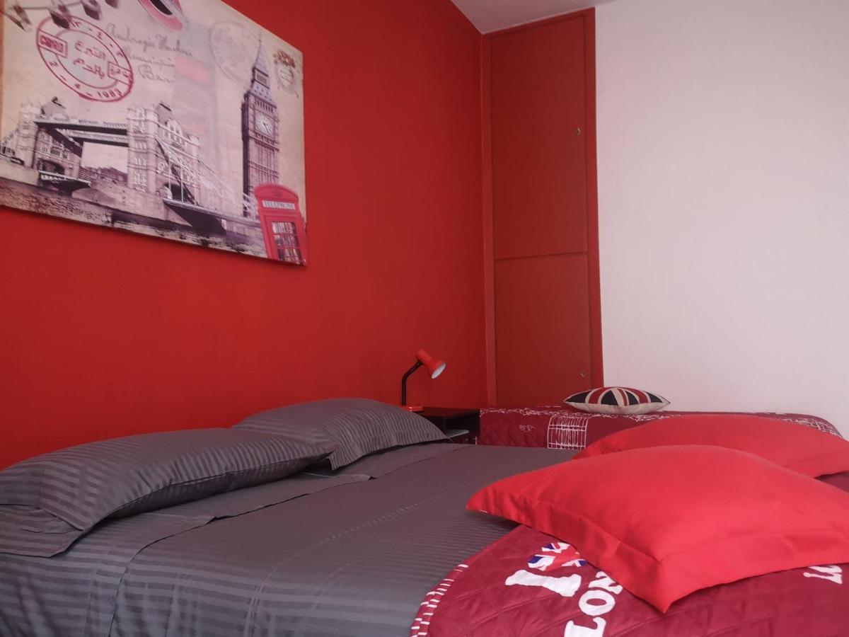 Casadei24 Leilighet Guidonia Eksteriør bilde